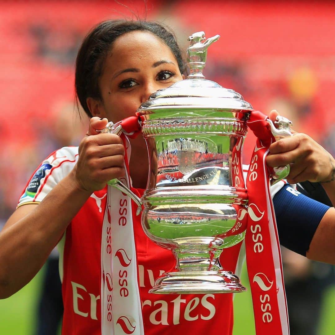 Arsenal Ladiesさんのインスタグラム写真 - (Arsenal LadiesInstagram)「Wishing you the best of luck in @bbcstrictly, @AlexScott2 💃」9月22日 3時11分 - arsenalwfc