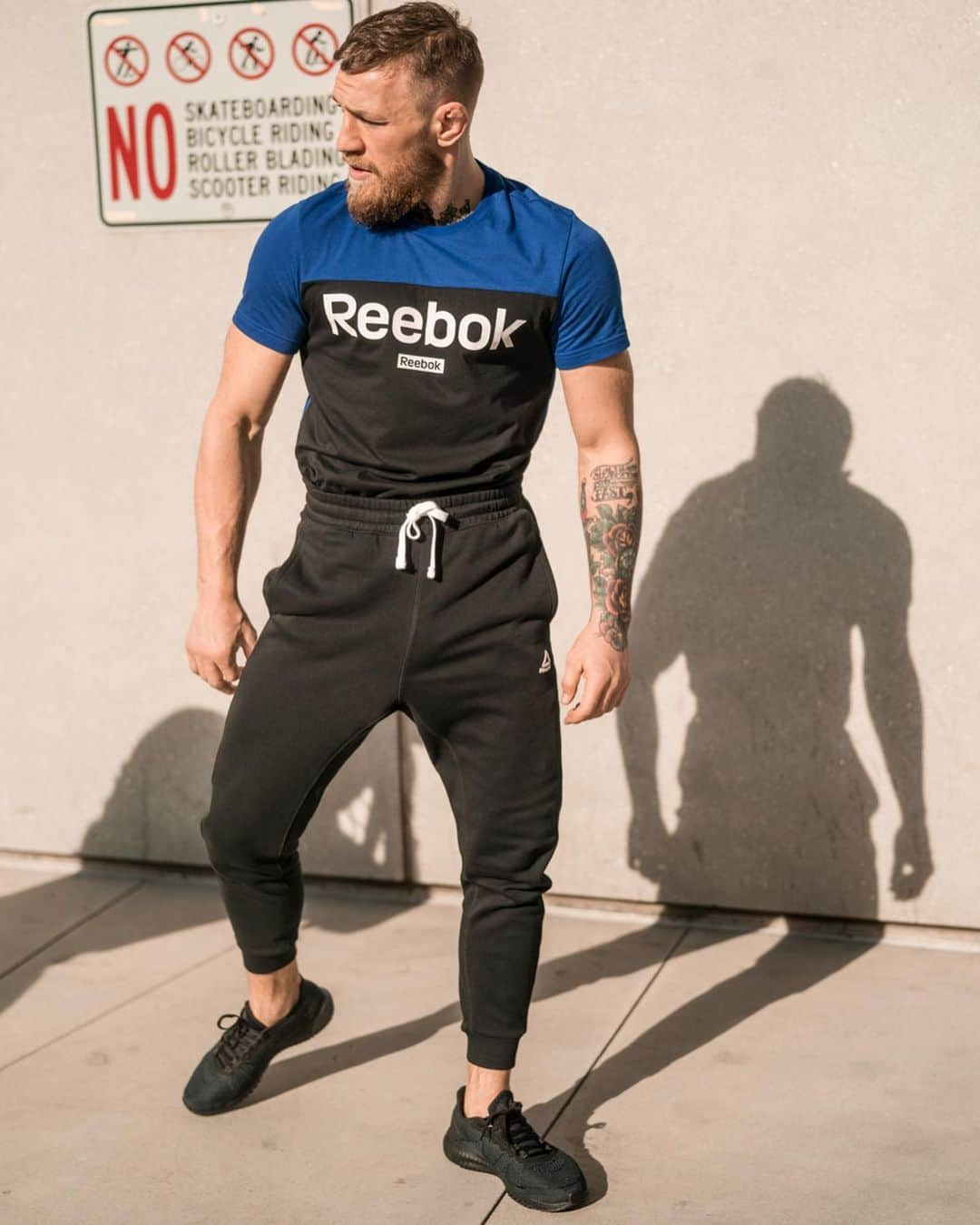 コナー・マクレガーさんのインスタグラム写真 - (コナー・マクレガーInstagram)「Gearing up for the next challenge! @Reebok」9月22日 3時06分 - thenotoriousmma