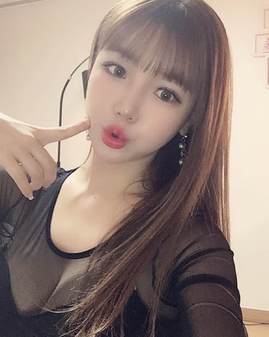 hyeriのインスタグラム：「초심잃지말고 열심히살면되지👊  #초심#화이팅#죽기살기#끈기#독하게#목표#소원」