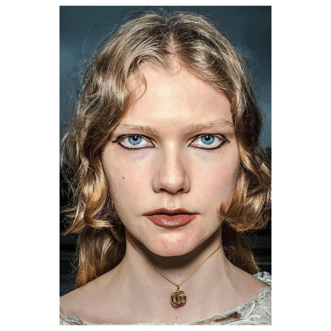 Magnum Photosさんのインスタグラム写真 - (Magnum PhotosInstagram)「Magnum's @bruce_gilden has shot a new series of close-up portraits for the latest issue of @crfashionbook, featuring models wearing @guccibeauty make-up and @gucci clothing and accessories. . @crfashionbook @carineroitfeld. Make-up: @thomasdekluyver, fashion: @kyleluu, hair: @ryanmitchellhair. Models: Rose, Marland, Charlotte, Cornelia, Natalie, Nikki. . PHOTOS: Brooklyn, NY. USA. 2019. . © @bruce_gilden/#MagnumPhotos . #BruceGilden #portrait #fashion #gucci」9月22日 3時47分 - magnumphotos