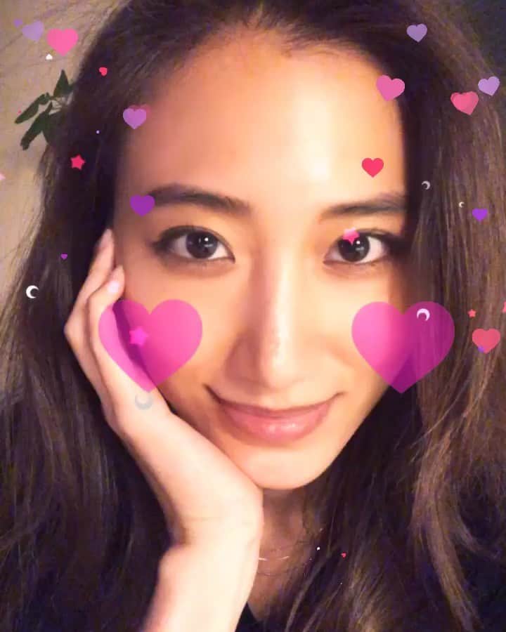 白雪のインスタグラム：「🤡💗 #sunday」