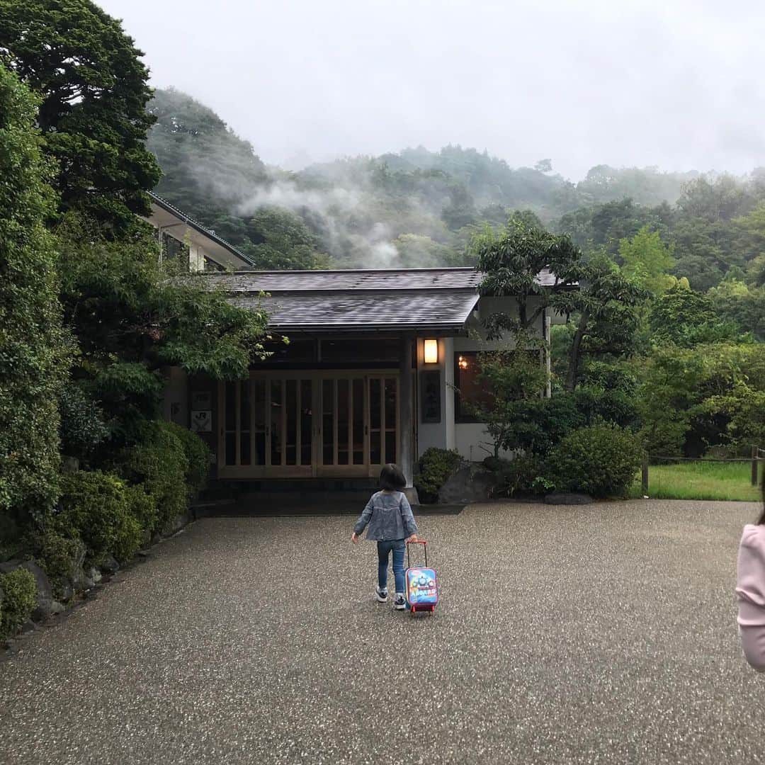 栗原友のグルメインスタ