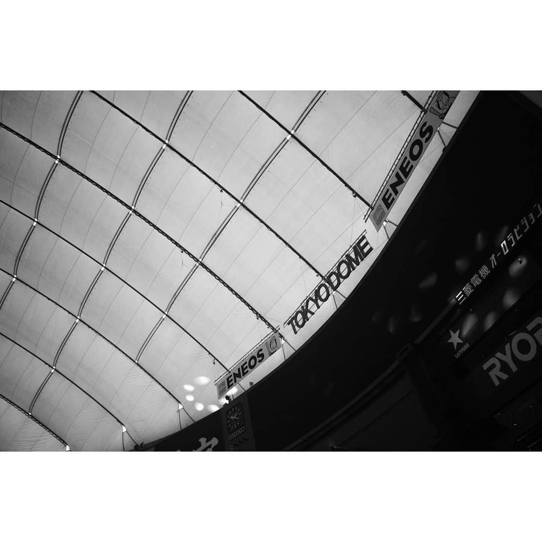 小林直己さんのインスタグラム写真 - (小林直己Instagram)「‪TOKYO-dome Day-1‬ ‪楽しんでいきましょう！‬ ‪#EXILE #三代目JSOULBROTHERS #三代目JSOULBROTHERSfromEXILETRIBE #三代目JSB #三代目 #3jsb #ldh #小林直己 #NaokiKobayashi ‬ ‪#RAISETHEFLAG #Tokyodome #jpop #kpop #jsb #japan #tour #show #燃えてきた‬」9月22日 14時48分 - naokikobayashi_works