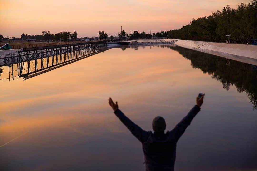 ケリー・スレーターさんのインスタグラム写真 - (ケリー・スレーターInstagram)「Thank you.」9月22日 7時36分 - kellyslater