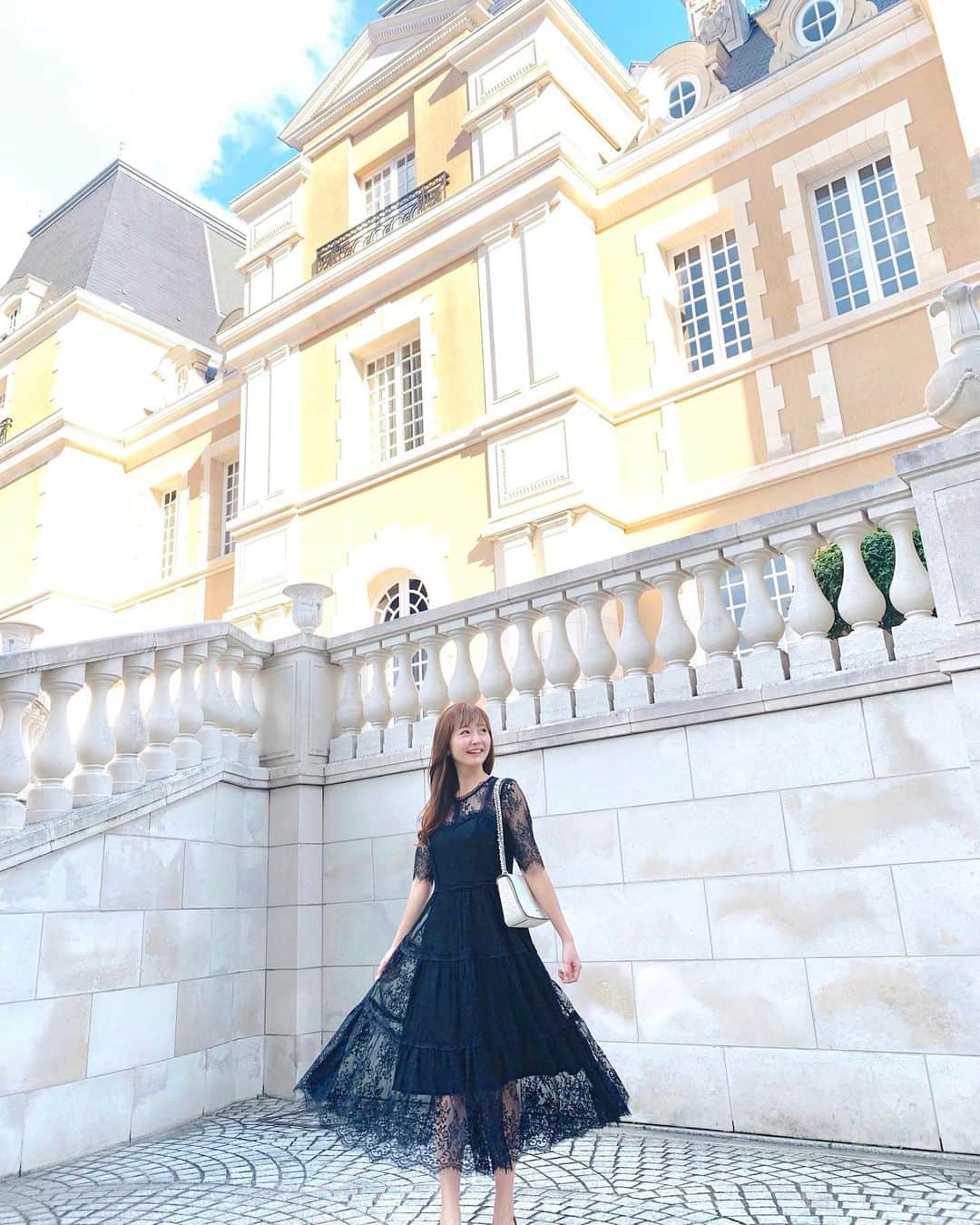 西村笑花さんのインスタグラム写真 - (西村笑花Instagram)「🏰 ・ ・ お気に入りのワンピースでお出かけしてきたよ😌🧡 #onepiece ‥ @lamode_official ❤︎ ・ いま楽天お買い物マラソンにて、 🌼 @lamode_official 🌼 全商品10%offでお得にお買い物ができるそうです👗❤︎ (9月19日(木)20:00〜 9月24日(火)1:59まで) #lamode_official #fashion #ootd #coordinate #ootdfashion #ラモード #ワンピース #大人コーデ #👗」9月22日 8時06分 - emika_nishimura