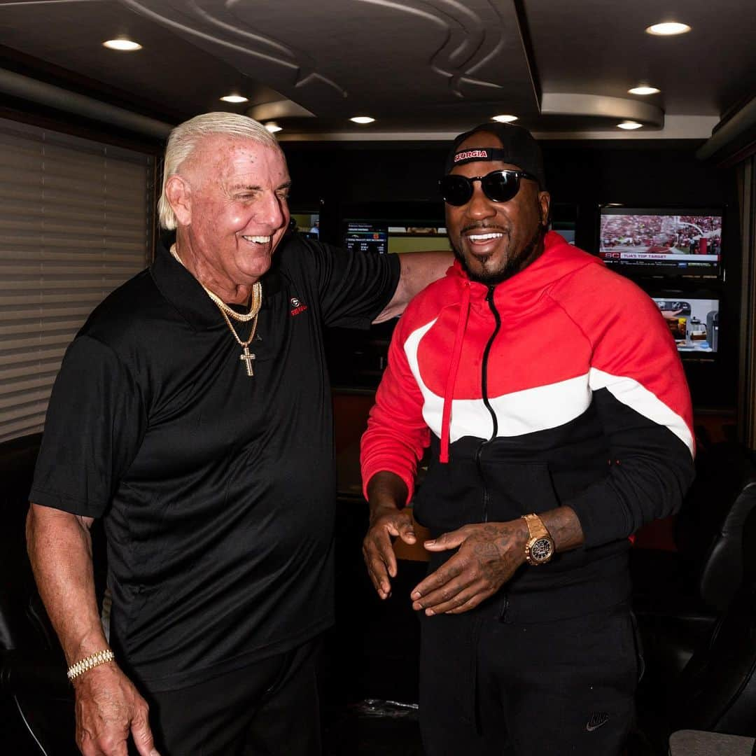 ヤング・ジージーさんのインスタグラム写真 - (ヤング・ジージーInstagram)「We trying to decide which came first the Rolex or the limousine 😤. @ricflairnatureboy caption that convo」9月22日 8時12分 - jeezy