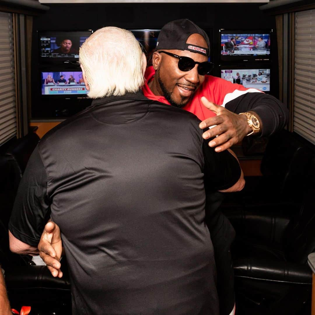 ヤング・ジージーさんのインスタグラム写真 - (ヤング・ジージーInstagram)「We trying to decide which came first the Rolex or the limousine 😤. @ricflairnatureboy caption that convo」9月22日 8時12分 - jeezy