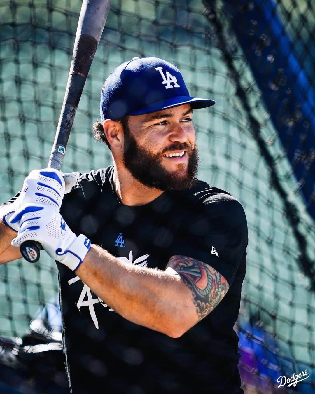 Los Angeles Dodgersさんのインスタグラム写真 - (Los Angeles DodgersInstagram)「Béisbol. Jonrón. Compañeros de equipo. Ponle acento.」9月22日 9時15分 - dodgers