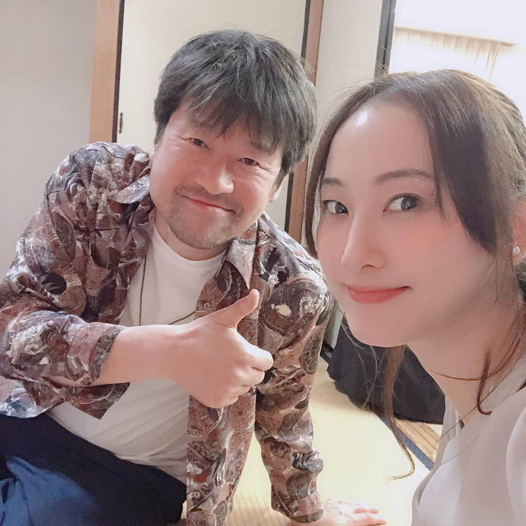 松井玲奈さんのインスタグラム写真 - (松井玲奈Instagram)「本日22日午後4時から『佐藤二朗と斎藤工が行きたくない街Ｎｏ．1名古屋のドラマに出演するにあたり色々考えてみた』に出演します。 テレビ東京系列6局ネット（テレビ北海道・テレビ東京・テレビ愛知・テレビ大阪・テレビせとうち・TVQ九州放送）  新感覚、フィクションドキュメンタリーになっておりまして、最初聞いていた話とは全く違う展開に全員がバタバタ！ どうなっているかは見てのお楽しみで。 収録の時の二朗さんと。」9月22日 9時27分 - renamatui27