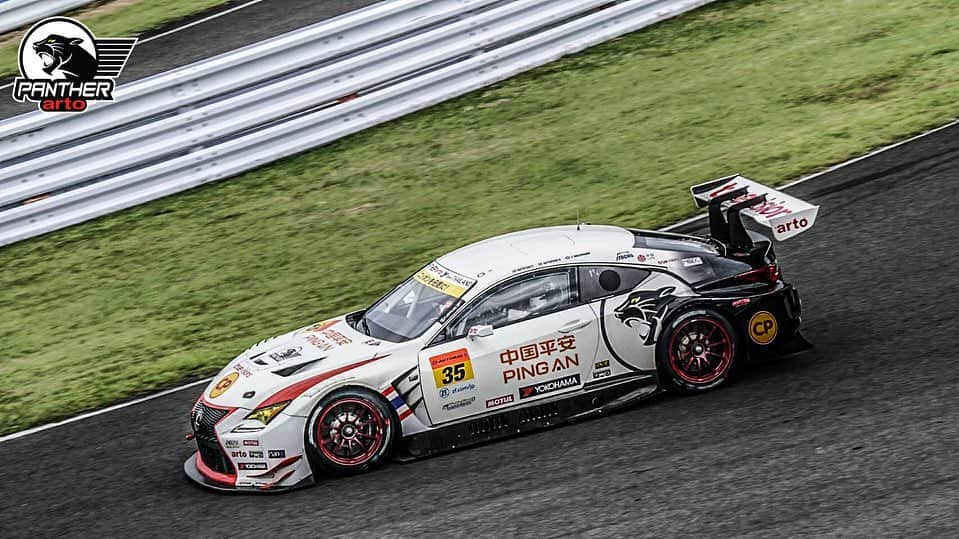 Toyota team thailandさんのインスタグラム写真 - (Toyota team thailandInstagram)「Panther arto team Thailand กับ Grid Starts อันดับได้ที่ 15 ในรุ่น GT300 จากรถทั้งหมด 29 คัน วันนี้พวกเราจะตั้งใจให้ดีที่สุดครับผม Sugo GT 300km Race วันที่ 21-22 กันยายนนี้ ครับผม สู้ๆ ไทยแลนด์ 🇹🇭 ✌🏼✌🏼 Lexus RC F GT3 #35 Drivers: Man Nattapong Hortongkum// Saen Walkinshaw #อยากเห็นคนไทยหัวใจมอเตอร์สปอร์ต #TeamWork #TOYOTAteamThailand #CheerThai #ThaiPride #ไม่เชียร์ไทยแล้วจะเชียร์ใคร #แข่งรถ #นักแข่ง #ทีมคนไทย #Car #RaceCar #Racing #SuperCar #LexusRCF #SuperGT #Japan」9月22日 10時00分 - toyotagazooracingteamthailand