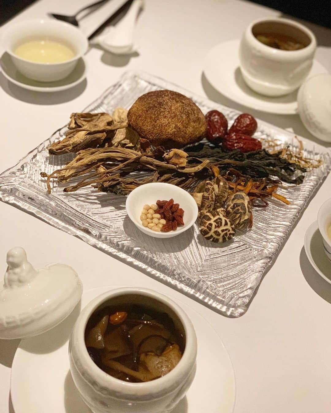 小川りかこのグルメインスタ