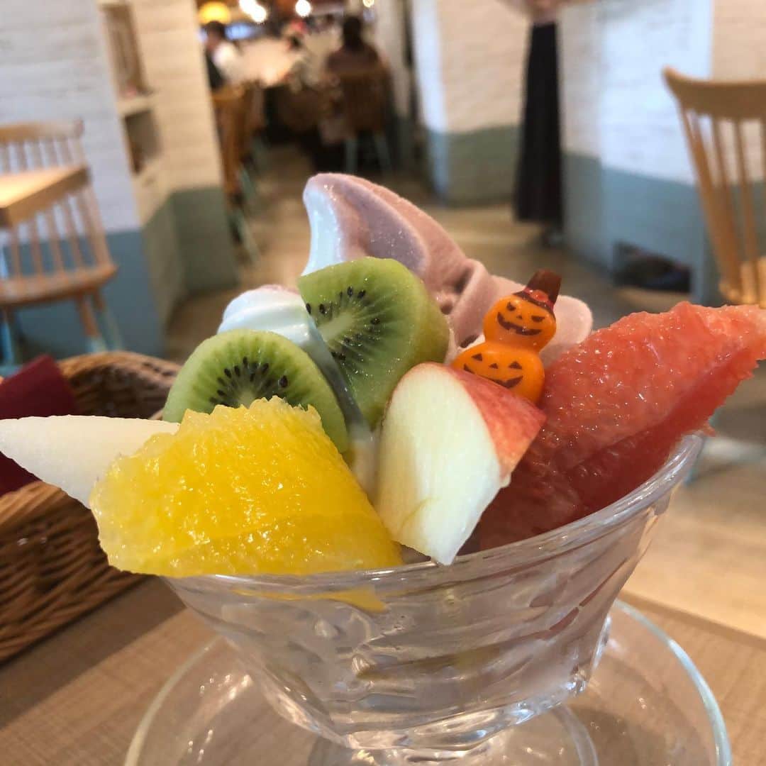 山本華世のグルメインスタ