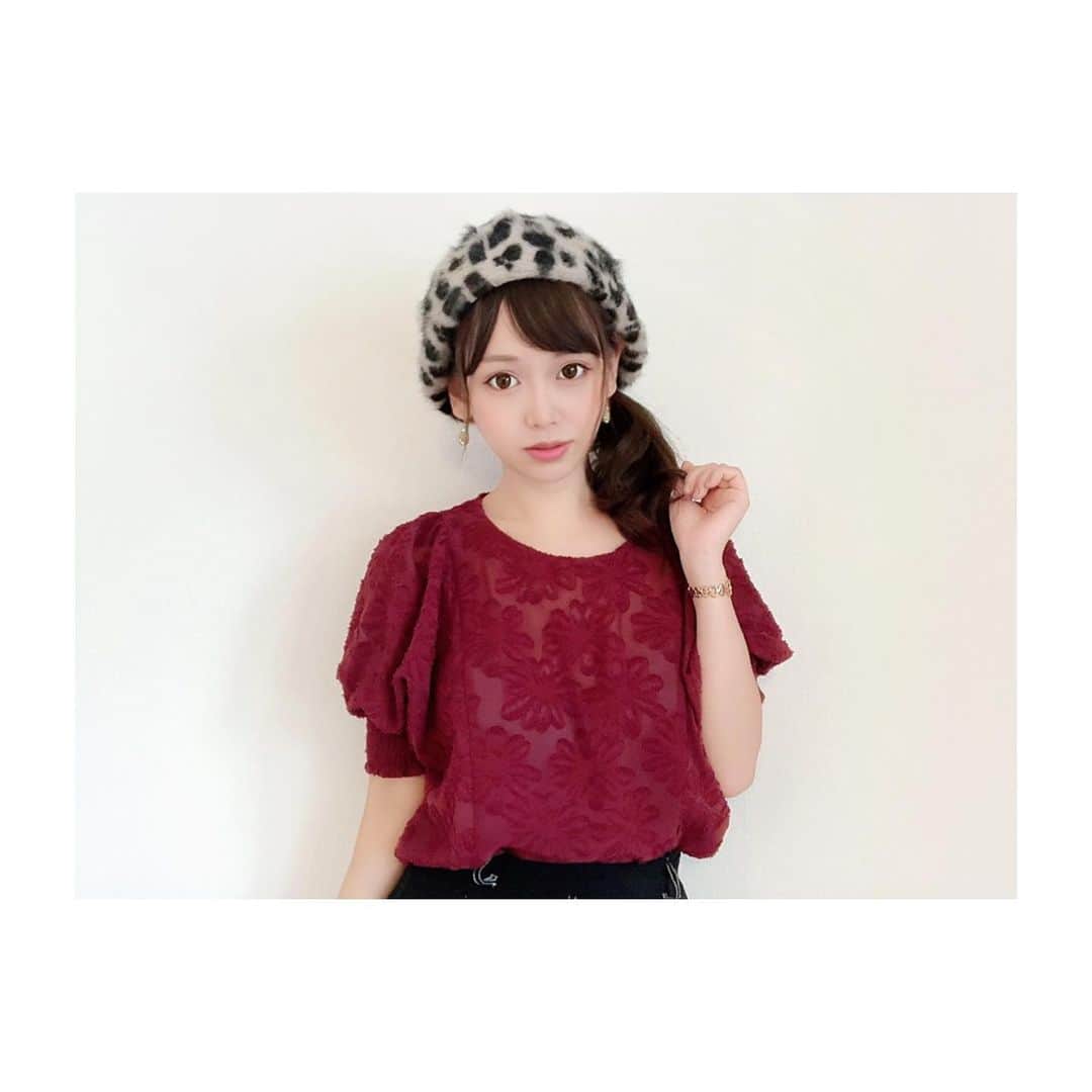 のインスタグラム：「今日のヘアメイク🎀💄✨ 寒かったから秋スタイル🍂 #ヘアメイク #ベレー帽 #帽子スタイル #セミロング #セルフヘア #ヘアセット #セルフヘアセット #今日の髪型 #今日のゆんちゃん」