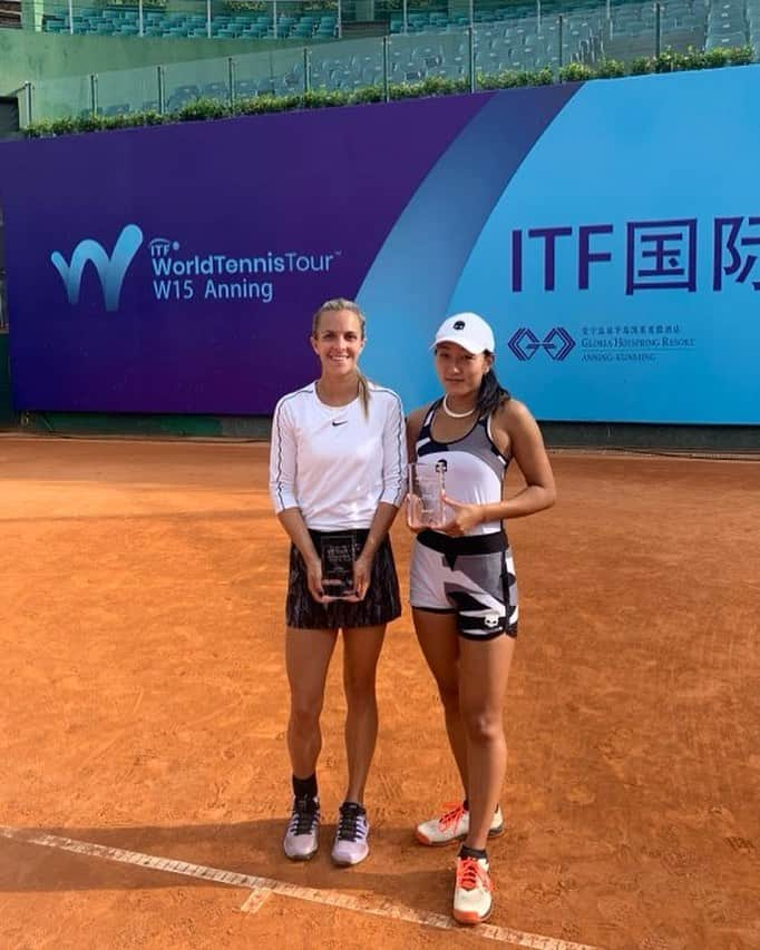 奥野彩加さんのインスタグラム写真 - (奥野彩加Instagram)「Doubles finalist🎾🇨🇳 #liveandlearn  ダブルス準優勝。数ポイント差…悔しい-。この悔しさを次にぶつける。 #応援ありがとうございました 🤲 #日本のみんなからいつも元気貰っています 💙 #また頑張ろう • • #テニス #トレーニング #アスリート #筋トレ #筋トレ女子 #スポーツ #tennis #sports #life #gym #training #fitness #fit #athlete #japanese #smile #tennisplayer #work #테니스 #연습 #훈련 #스포츠  #운동 #love」9月22日 11時48分 - ayakaokuno