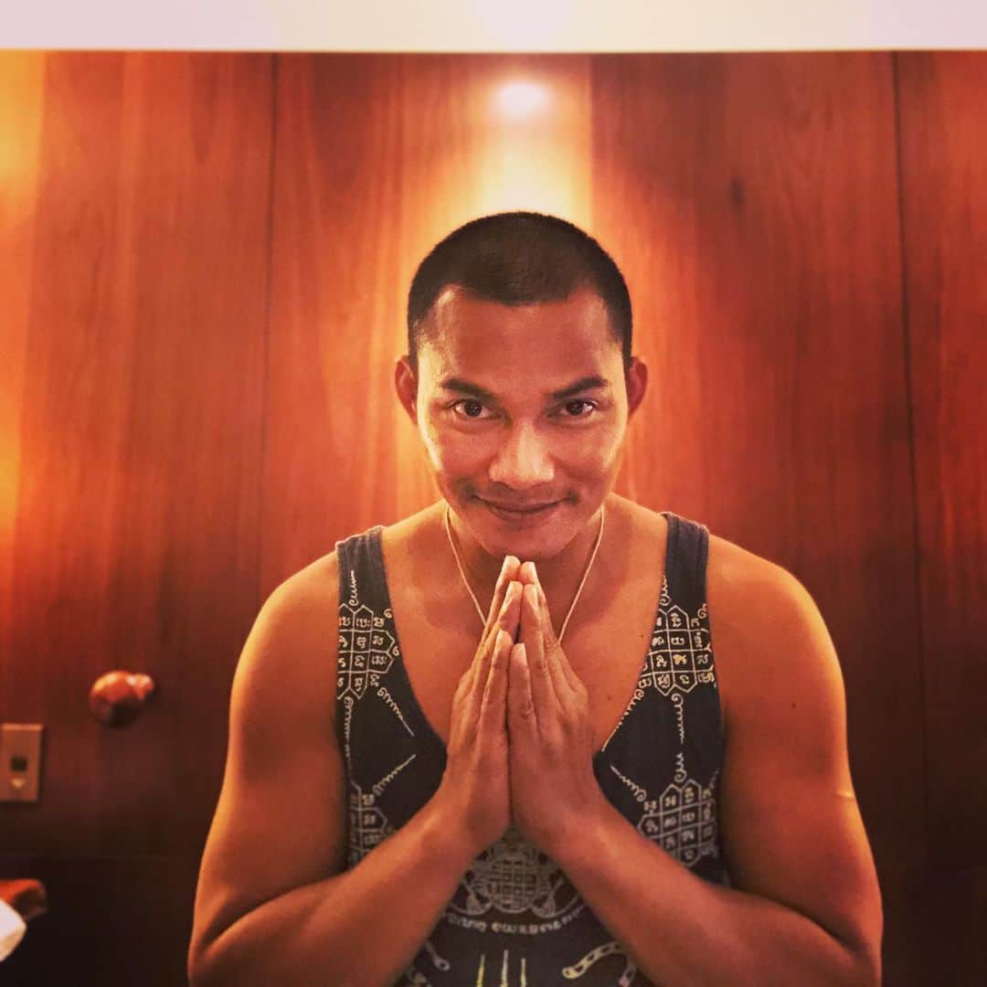 トニー・ジャーのインスタグラム：「Swasdee krub.」