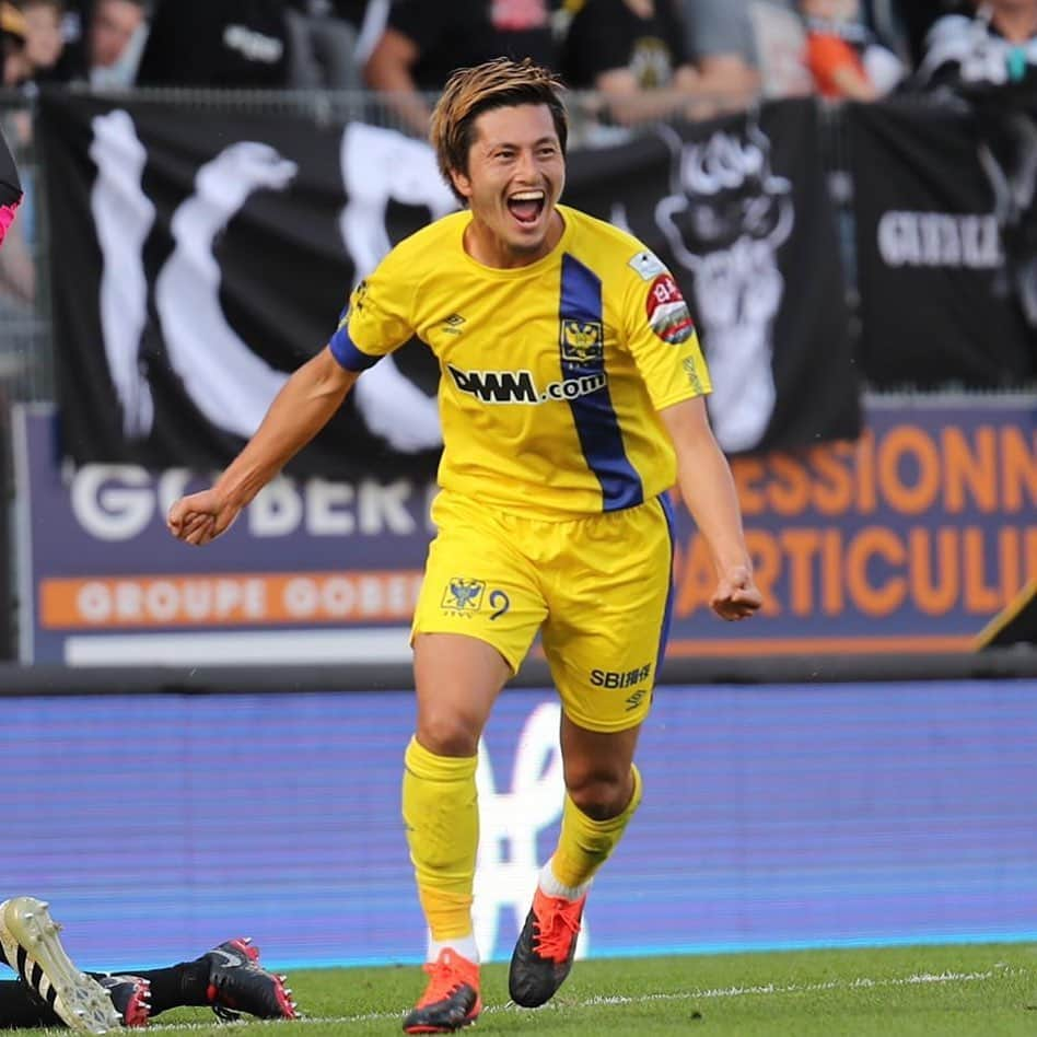 サッカーキングさんのインスタグラム写真 - (サッカーキングInstagram)「. ベルギーで初ゴール！ （2019.09.21） . 📷Photo by STVV . #鈴木優磨 #YumaSuzuki #STVV #シントトロイデン #SintTruiden #ベルギー #Belgium #ジュピラープロリーグ #JupilerProLeague #football #futbol #サッカーキング #⚽️ #サッカー」9月22日 12時19分 - soccerkingjp