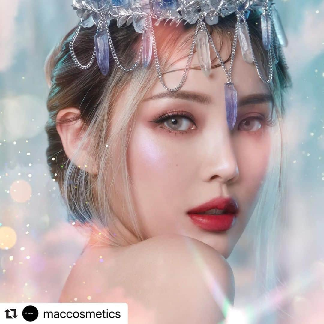 ポニーさんのインスタグラム写真 - (ポニーInstagram)「#Repost @maccosmetics ・・・ Korean beauty visionary, artist and O.G. influencer @ponysmakeup manifests celestial beauty in an all-new collaboration with M·A·C. Introducing #MACPonyPark – available today exclusively @nordstrom and on September 23 online and in stores in the US and Canada Launching in select markets on October 1.」9月22日 12時47分 - ponysmakeup