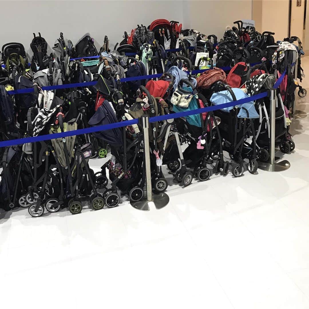 KEN KAGAMIさんのインスタグラム写真 - (KEN KAGAMIInstagram)「strollers  2019」9月22日 13時20分 - kenkagami