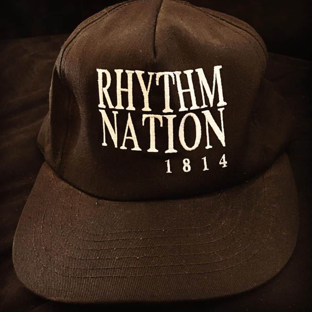 ジミー・ジャムのインスタグラム：「Haven’t done a #jamsahaturday for awhile but I thought this was an obvious one even though it might’ve been my first post long ago. So if you’re gonna celebrate RN30 you can’t go wrong with an original @janetjackson Rhythm Nation 1814 hat and a bonus of Janet’s JDJ Productions company hat. #janetjackson #rhythmnation #rhythmnation1814 #flytetyme #jimmyjam #terrylewis #rn30 #jdj #jamsahaturday」