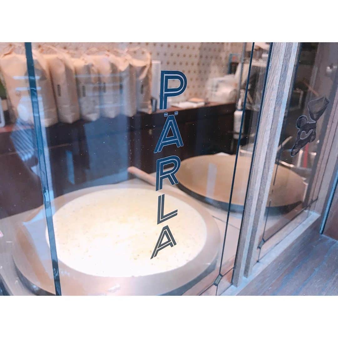 吉竹史さんのインスタグラム写真 - (吉竹史Instagram)「パーラクレープ🐥  大人の贅沢！って感じのクレープでした。 モンブランやマスカルポーネなどのクレープ、すごい美味しい✨ 次はレモン🍋クレープ食べてみたい✨  #parla #parlaクレープ #パーラクレープ」9月22日 22時55分 - fumi_yoshitake