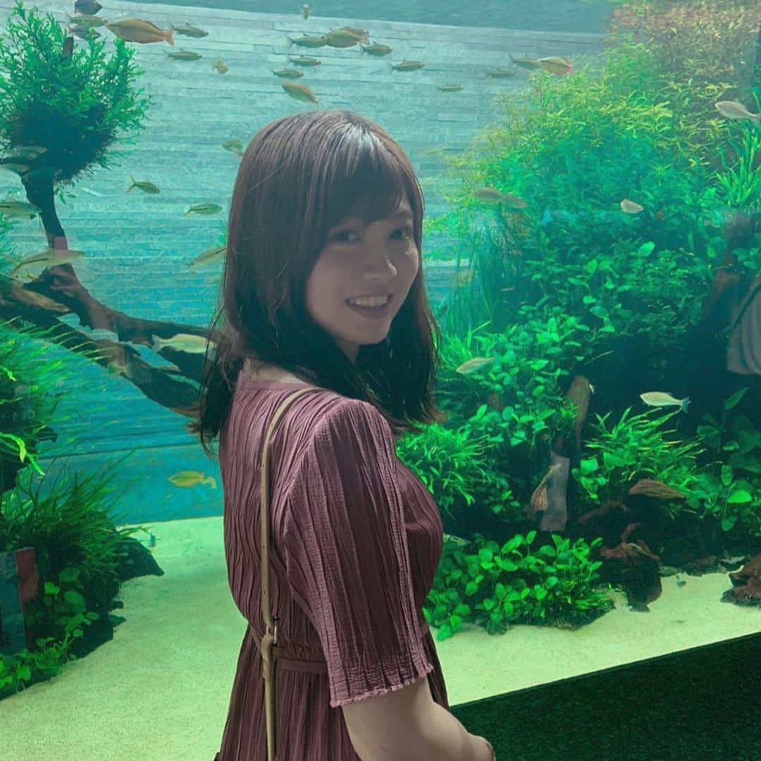 鈴木このみのインスタグラム：「水族館と、プラネタリウム🐧  いつか本物の満点の星空をみてみたいです☺️✨」