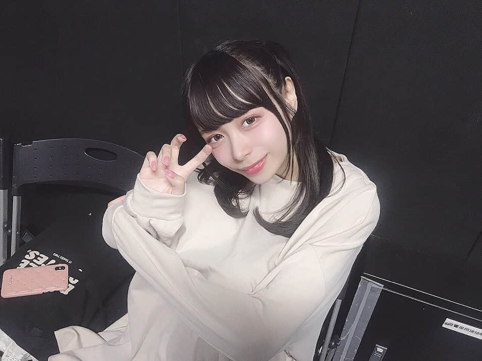 のインスタグラム：「・ ・ ・ よくわらわなそうと いわれますが ちゃんと わらいます＾＾ なんならよくわらいます、」