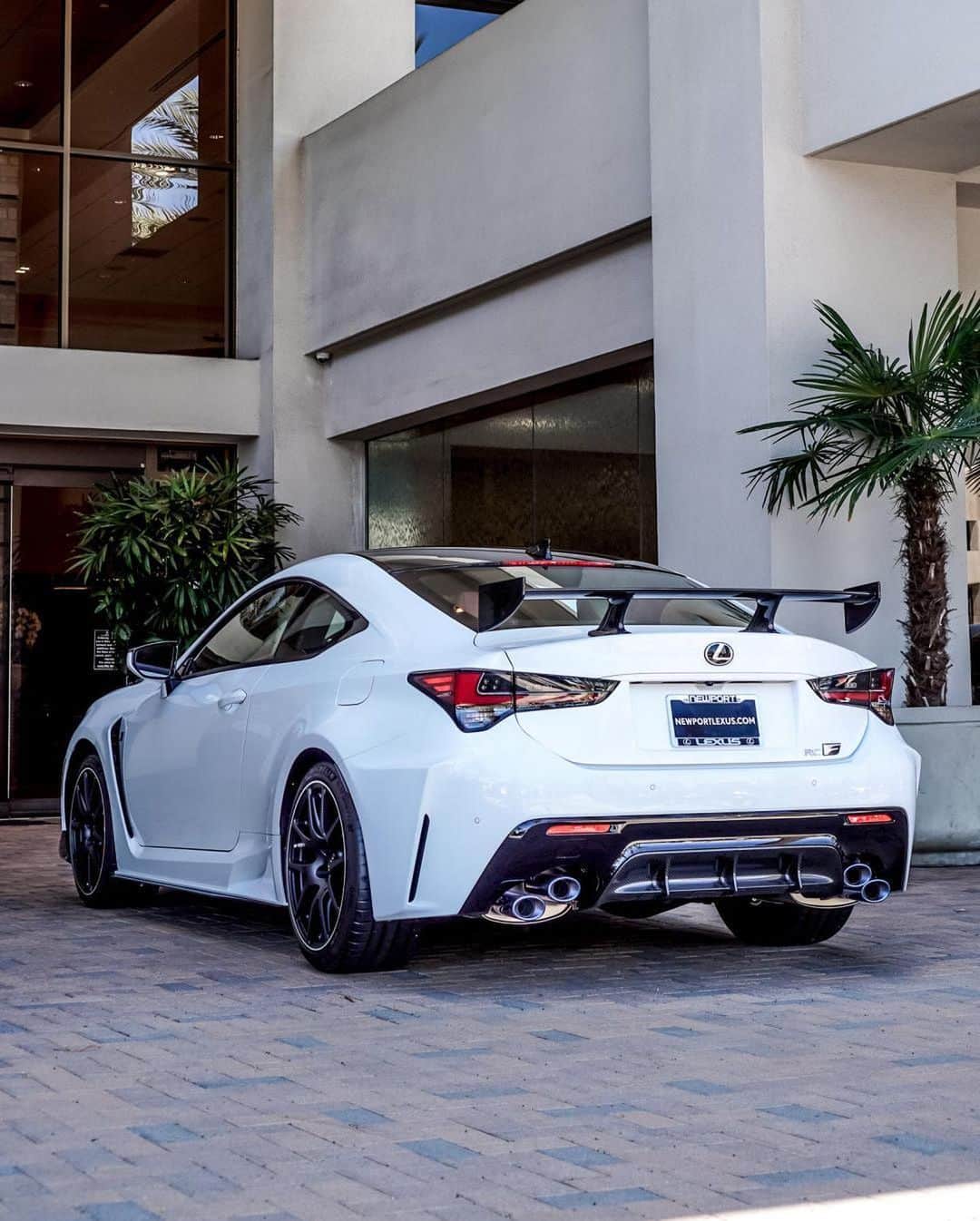 CarsWithoutLimitsさんのインスタグラム写真 - (CarsWithoutLimitsInstagram)「Lexus RCF Track Edition  Photo @newportlexus  #carswithoutlimits #lexus #rcf #rcftrackedition」9月23日 0時17分 - carswithoutlimits