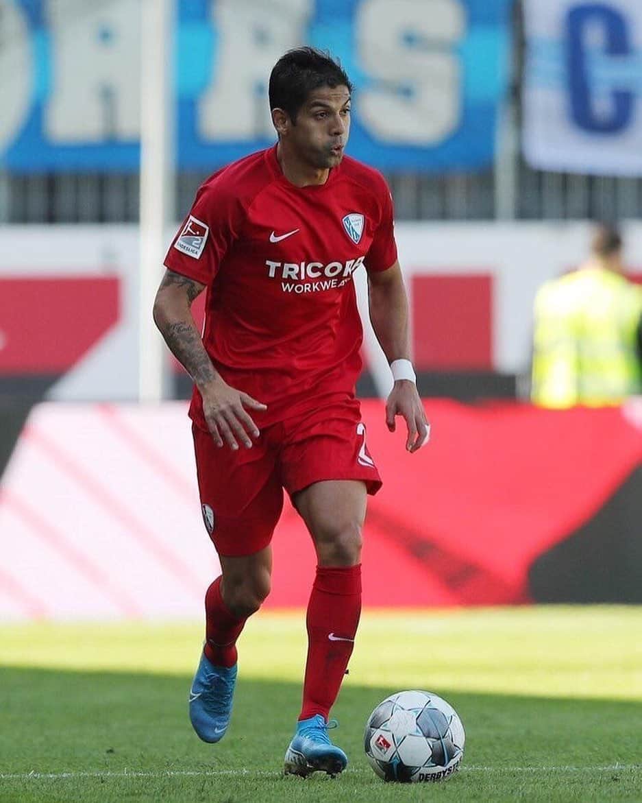 クリスチャン・ガンボアのインスタグラム：「We will keep fighting.. 💪🏽💪🏽💪🏽 #vflbochum1848 #2bundesliga #nike」