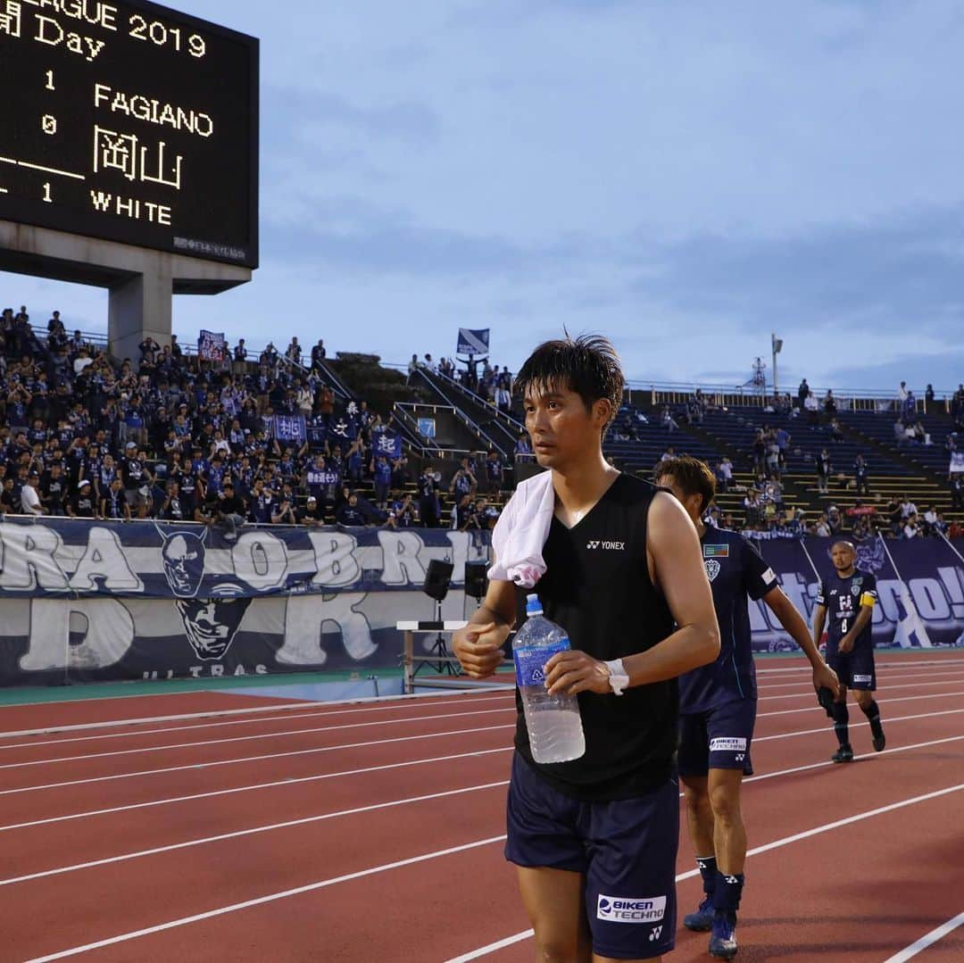 菊地直哉さんのインスタグラム写真 - (菊地直哉Instagram)「岡山戦 応援ありがとうございました。  途中出場久しぶりでした。  相手にも刺激をもらえるメンバーがたくさんいて、まだまだ彼らと競いあっていきたいなと思いました。  #菊地直哉 #アビスパ福岡 #ファジアーノ岡山  #newbalance #田中裕介  #自分の足の遅さ痛感 #恥ずかしい #速かったのにな…」9月22日 15時19分 - naoya_kikuchi_53