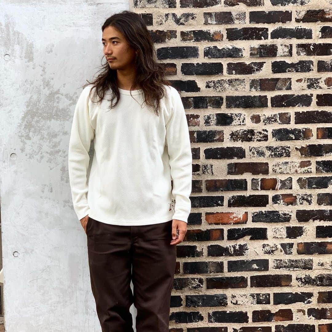 のインスタグラム：「とにかく使えるサーマル。 これからの季節、押さえておきたいアイテムです！ #standardcalifornia  #スタンダードカリフォルニア #thermal #サーマル #longsleeves  #ロンT #todaysstaffofstandardcalifornia」