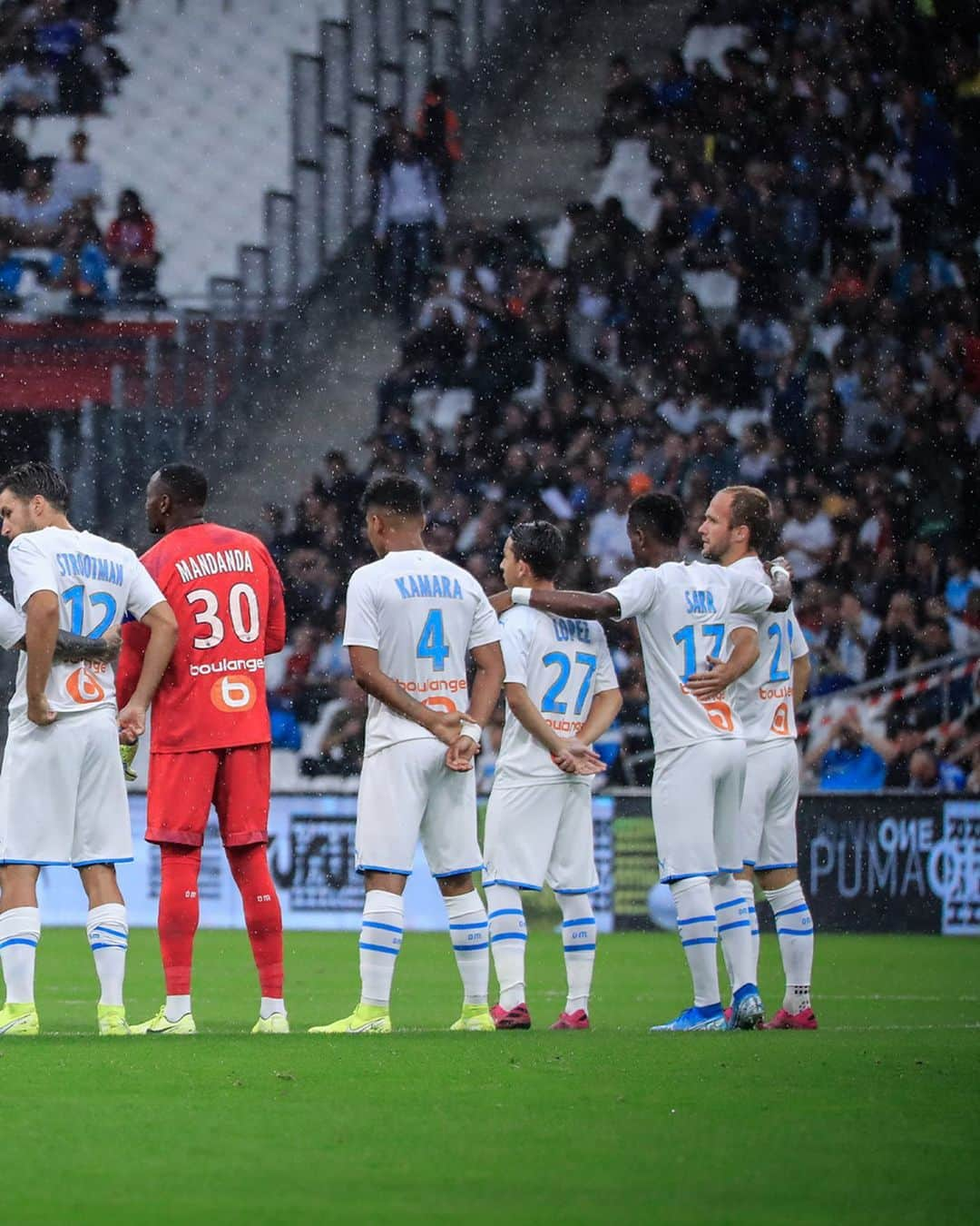 オリンピック・マルセイユさんのインスタグラム写真 - (オリンピック・マルセイユInstagram)「📸 #OMMHSC On se retrouve dès mardi pour le match face à Dijon 💪」9月22日 15時59分 - olympiquedemarseille