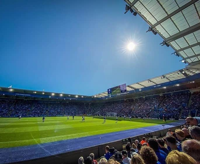 レスター・シティFCさんのインスタグラム写真 - (レスター・シティFCInstagram)「This place was absolutely rocking yesterday! 🏟 📸: @twin_rs_dad」9月22日 16時02分 - lcfc