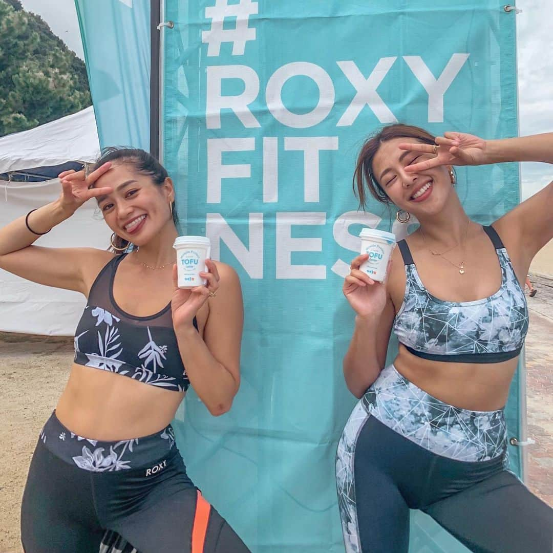 黒木なつみさんのインスタグラム写真 - (黒木なつみInstagram)「ROXY RUN SUP YOGA﻿ お疲れ様でした🌈✨﻿ ﻿ 大好きな相模屋さんのTOFU latteで﻿ 運動の後は植物性のプロテインでチャージ💪 相模屋さんのお豆腐シリーズ美味しくて大好きなの💛﻿ ﻿ #相模屋#お豆腐﻿ #runsupyoga﻿ #大阪」9月22日 16時47分 - natsumi0086