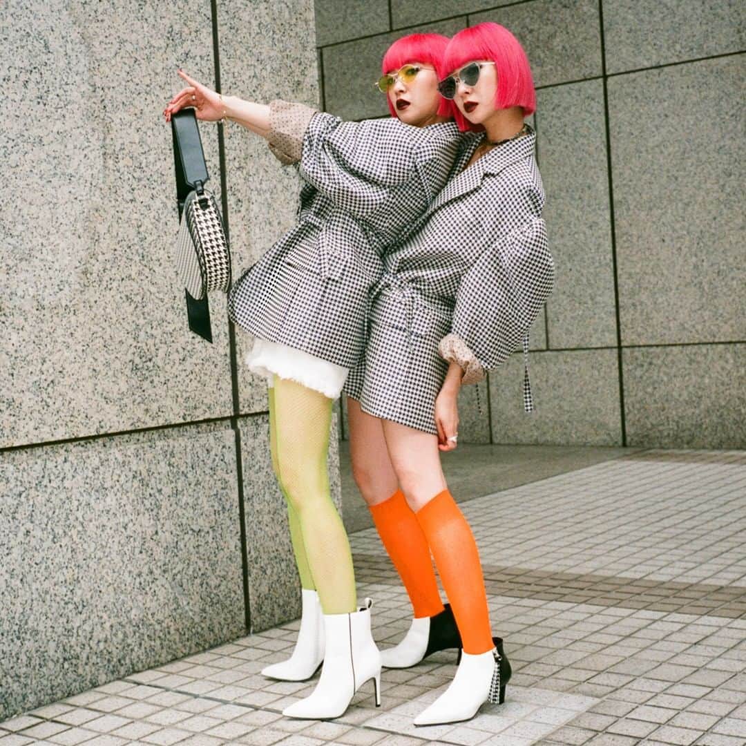 CHARLES & KEITHさんのインスタグラム写真 - (CHARLES & KEITHInstagram)「Only @amixxamiaya and @ayaxxamiaya have the daring to pair our Fall 2019 boots with striking neon socks and leggings. Tap to shop now.  #CharlesKeithFW19 #ImwithCharlesKeith  Products featured:  Two-tone pointed toe stiletto heel calf boots, houndstooth print saddle bag, twine detail oval sunglasses, houndstooth printed tassel heeled ankle boots and thin metal frame geometric sungalsses」9月22日 17時00分 - charleskeithofficial