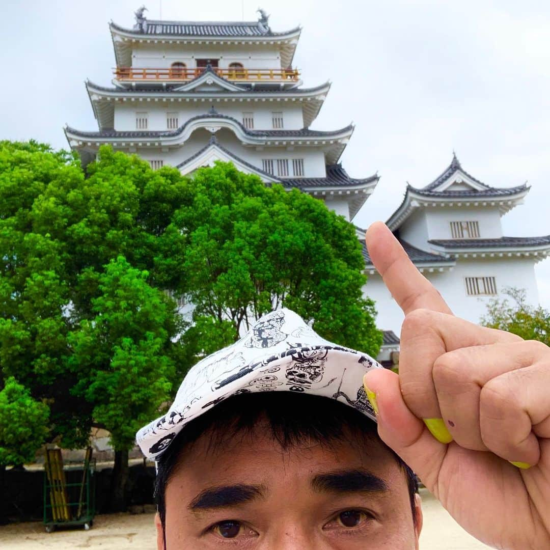 石野卓球さんのインスタグラム写真 - (石野卓球Instagram)「DJ in Fukuyama Castle is cancelled due to typhoon.」9月22日 17時16分 - takkyuishino