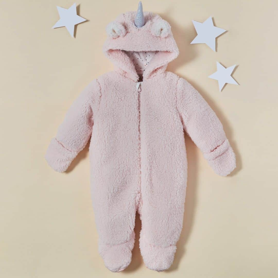 プリマークさんのインスタグラム写真 - (プリマークInstagram)「The only possible way this snuggle suit can get any cuter is if your little angel is in it! 💖 Just £8/€12/$14 #Primark #babywear #toocute」9月22日 18時00分 - primark