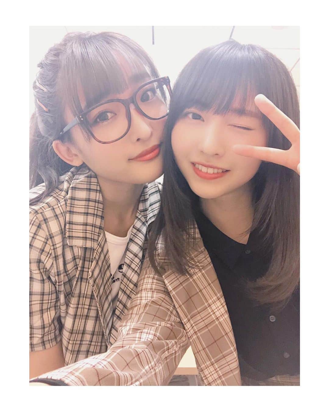 みなみのインスタグラム：「👭♥」