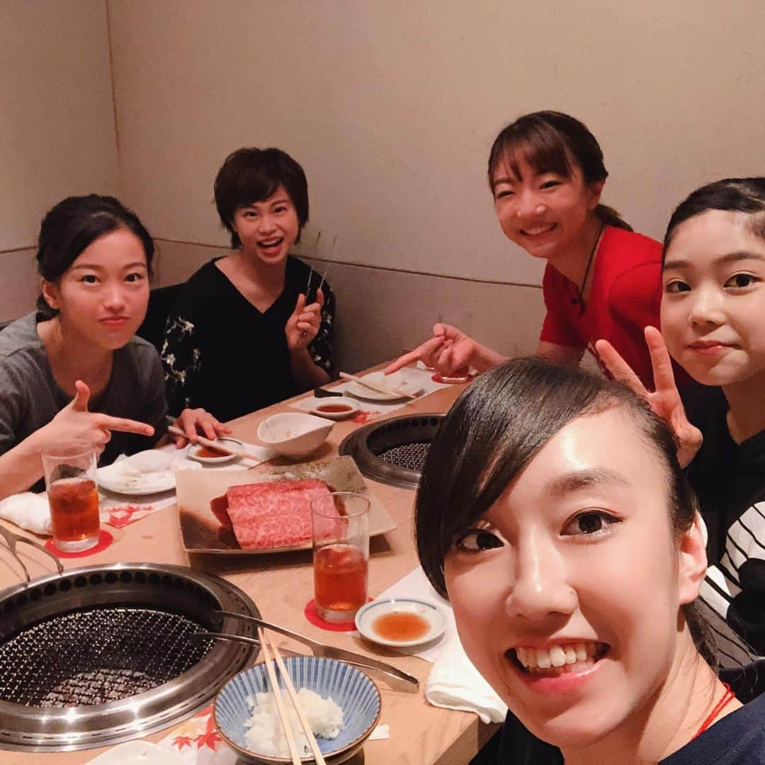 梶田凪のインスタグラム：「明日世界戦出発✈️ 美味しいお肉た〜くさん食べて、栄養補給完了👍👍 ご馳走さまでした😊 チーム日本頑張りましょう💪🇯🇵 ・ ・ #世界体操 #2019 #ドイツ🇩🇪」