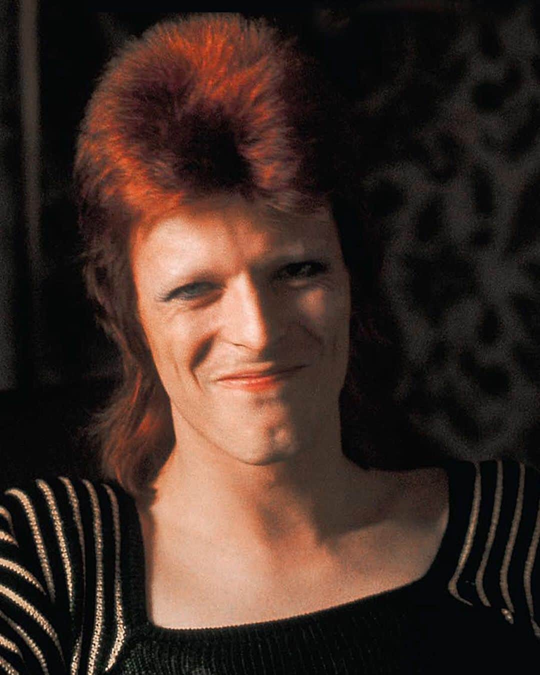 デヴィッド・ボウイさんのインスタグラム写真 - (デヴィッド・ボウイInstagram)「David Bowie by @therealmickrock on 2nd July 1973, the day of the penultimate Ziggy show at Hammersmith. © Mick Rock  Keep an eye on MickRock.com for details of Mick's various Bowie-related activities.  #RandomBowie  #BowieMickRock」9月22日 18時53分 - davidbowie