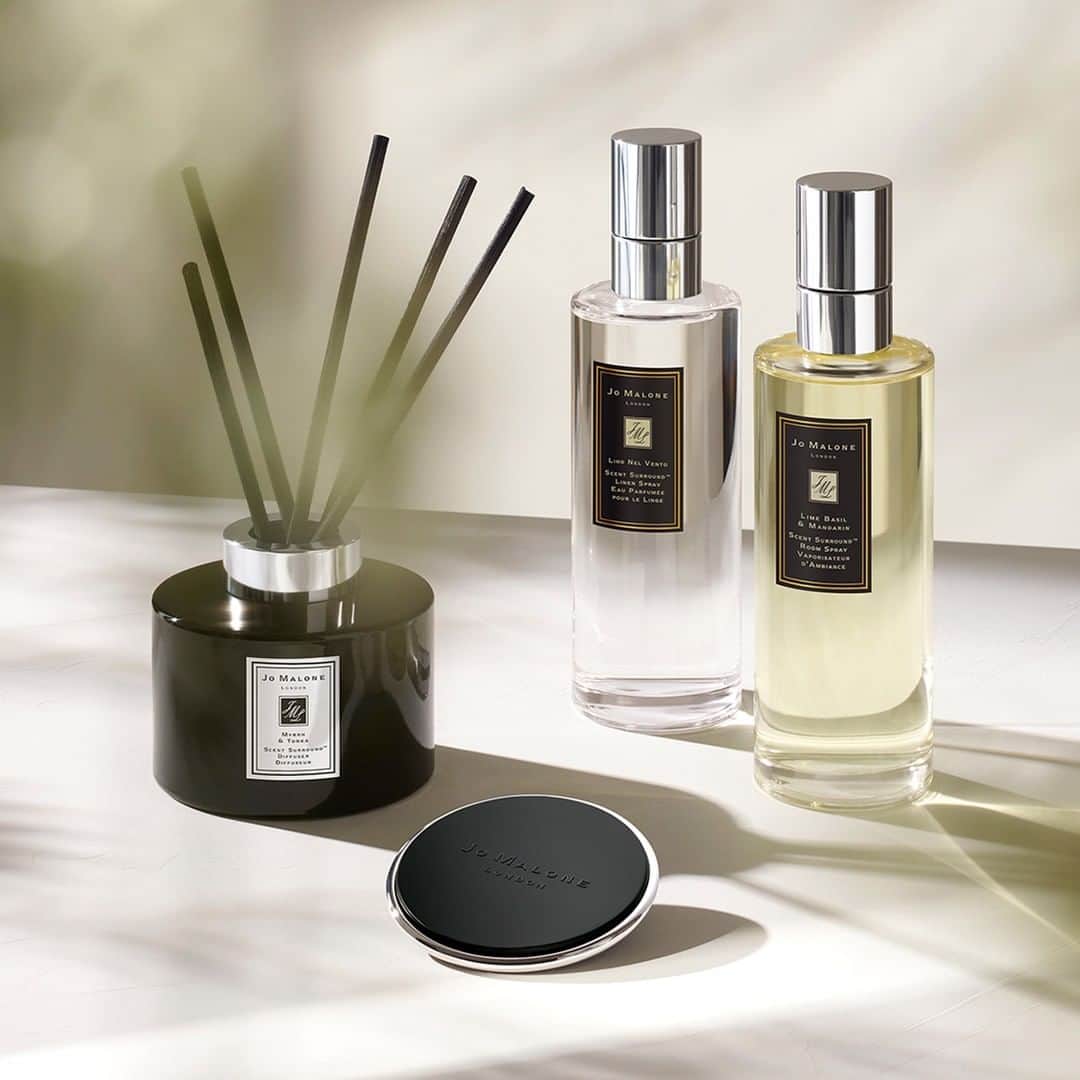 Jo Malone Londonさんのインスタグラム写真 - (Jo Malone LondonInstagram)「All you need to scent your home in timeless style. #JoMaloneLondon」9月22日 19時01分 - jomalonelondon