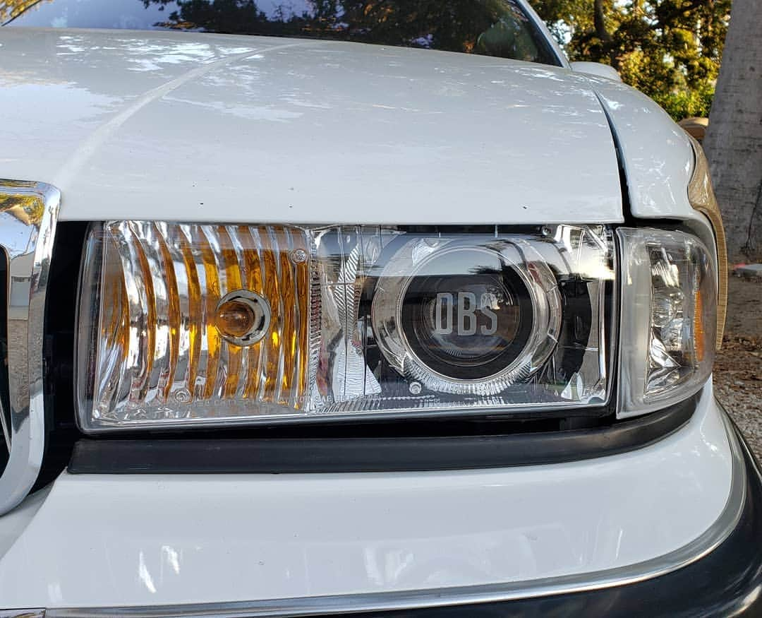 ダックス・シェパードさんのインスタグラム写真 - (ダックス・シェパードInstagram)「My daughters will inherit cars they don't want. I put Delta's initials on the Roadmaster's headlights in an attempt to catalyze some intrigue. Expectations: low.」9月23日 0時33分 - daxshepard