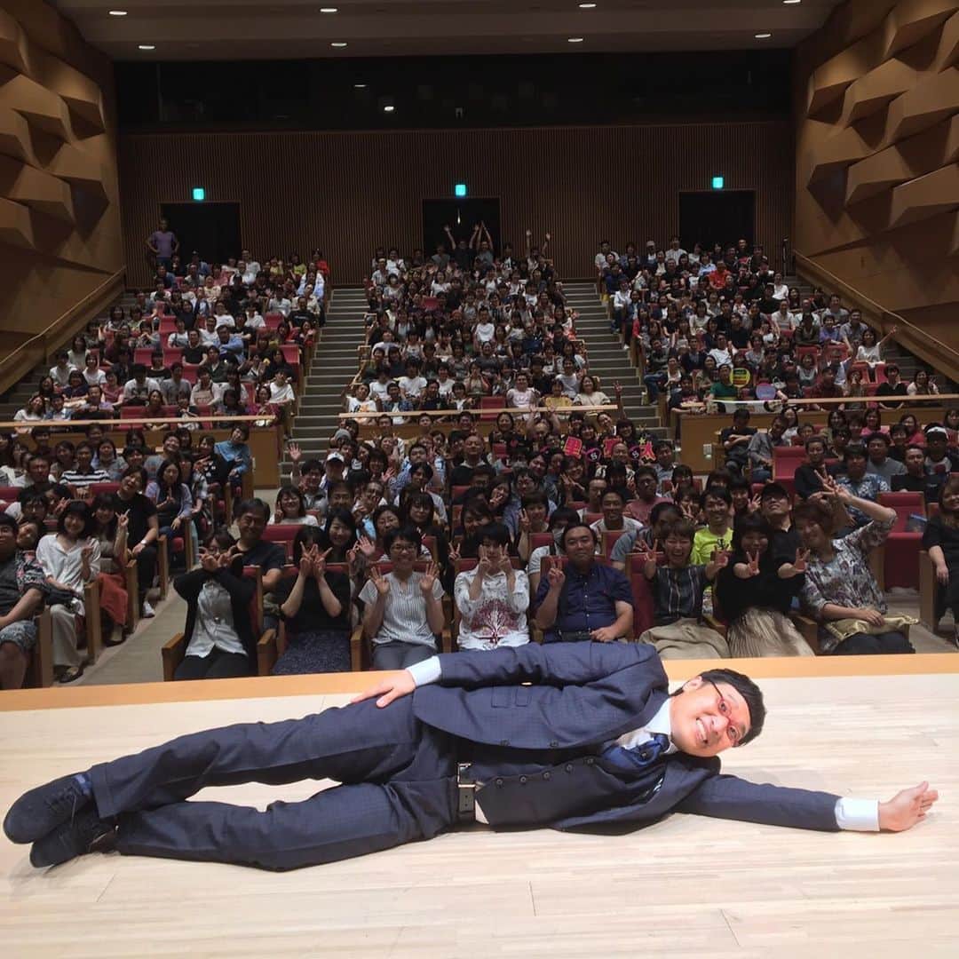 山里亮太さんのインスタグラム写真 - (山里亮太Instagram)「名古屋140の2公演を終える！ ただただ楽しかった！！！ 皆さま、ありがとうございました！！！ 写真は唯一の記憶達です…」9月22日 19時50分 - ryotayamasato