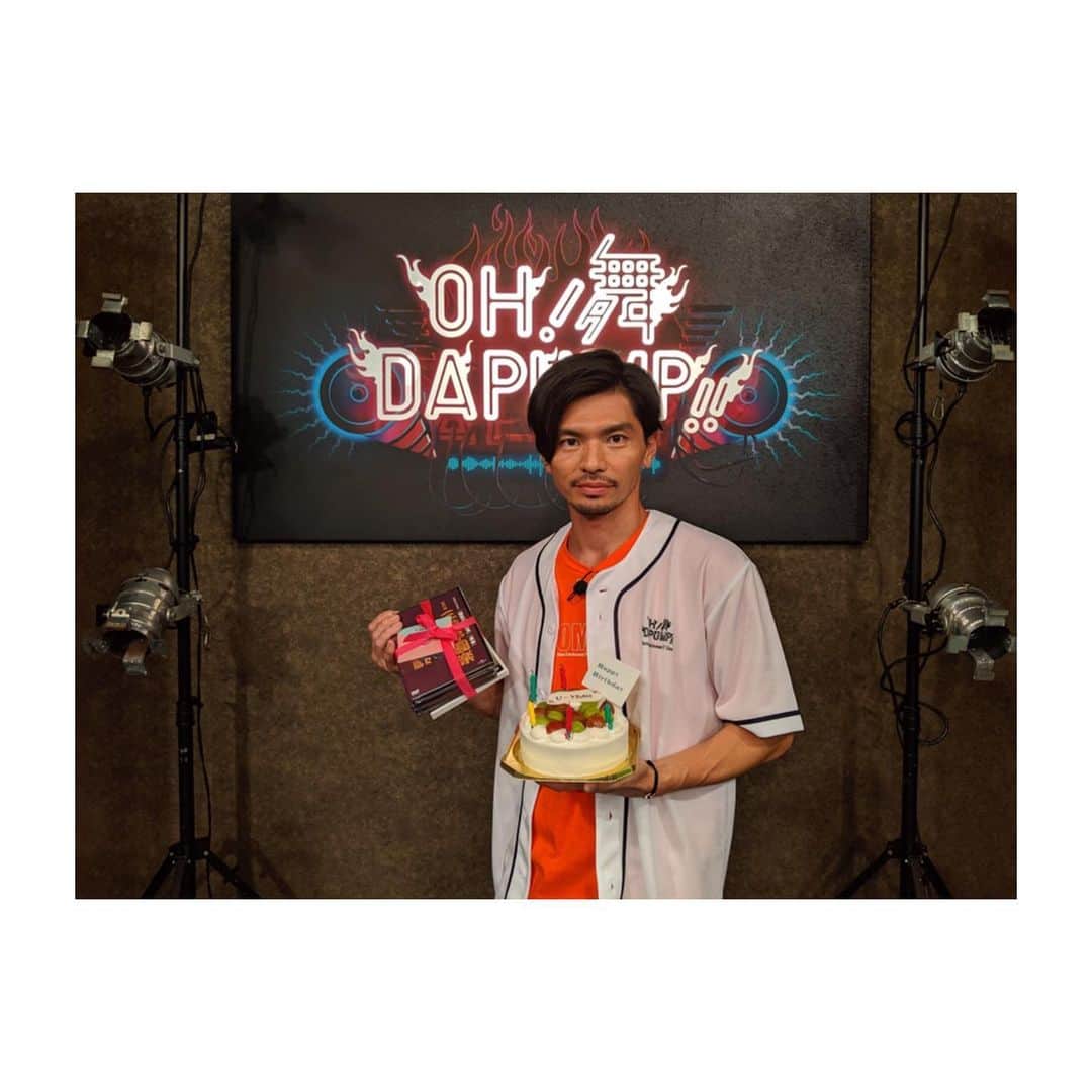 U-YEAH のインスタグラム：「Thank you for giving me life！  #Birthday #oh舞dapump #嬉しいぃぃ #氣志團万博2019 #小田和正さんはOh_Yeah」