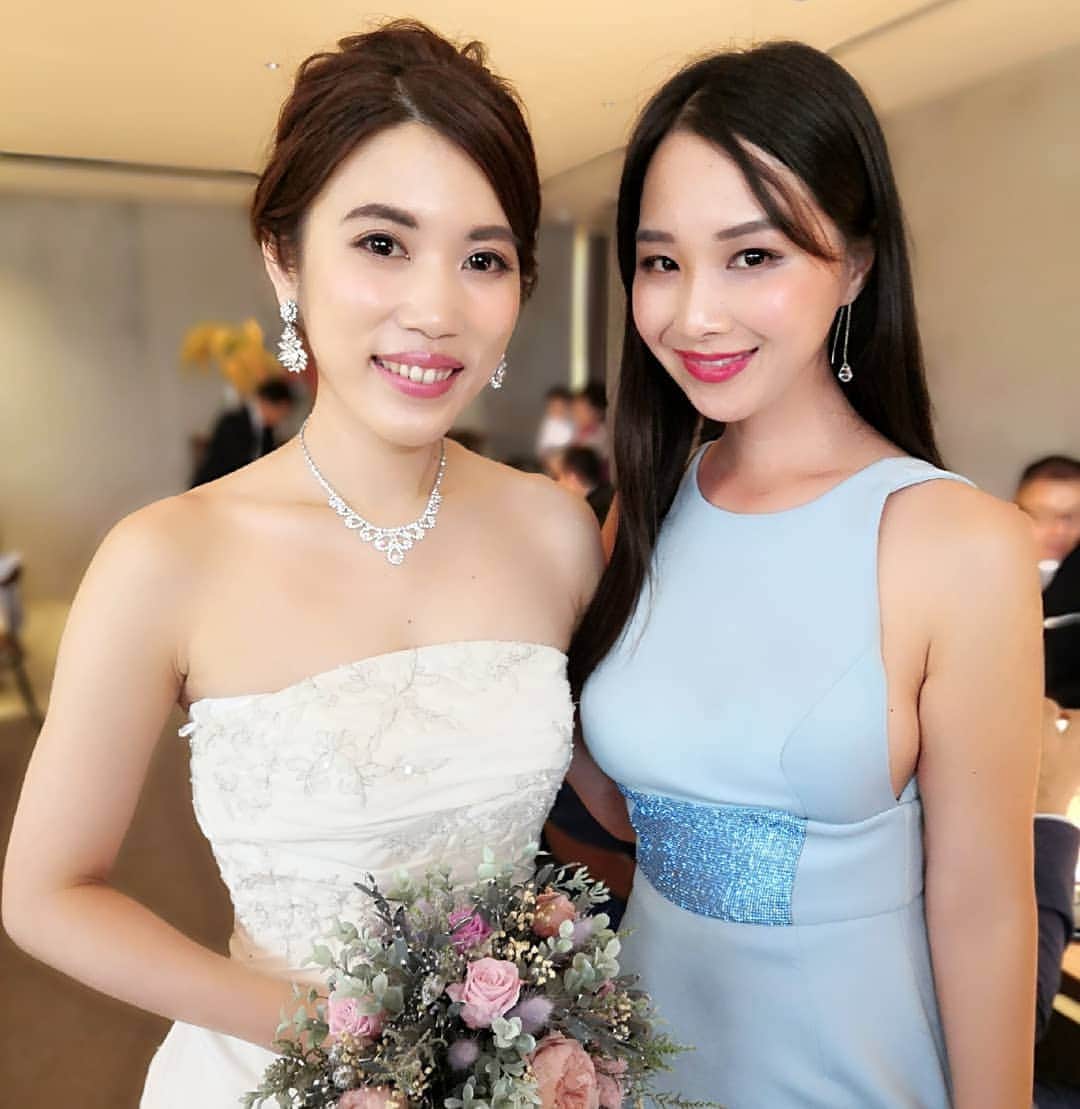 Miyu Toyonagaのインスタグラム：「🕊️The most memorial day for @mariko_1218 Congratulations✨  昔からの親友、まりこの大切な日💘  他の誰よりも人に対して 愛情深く、 優しくて、 忠実で、 ミッションを持ってて、 その中に強さもある素敵な女性。  新郎のとしさんとは初めてお会いしましたが まりこの横顔に穏やかな笑顔を向ける姿を見て、素敵だなと。  そして二人とも似てる気も☺️ 本当におめでとう💕」