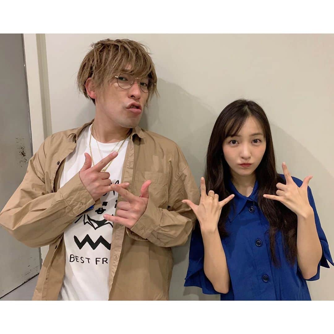 板野友美さんのインスタグラム写真 - (板野友美Instagram)「一緒にランウェイを歩いた りんたろー。さんと◟̽◞̽ ༘* #ktsの日  #EXIT @rinxbabygang」9月22日 20時12分 - tomo.i_0703