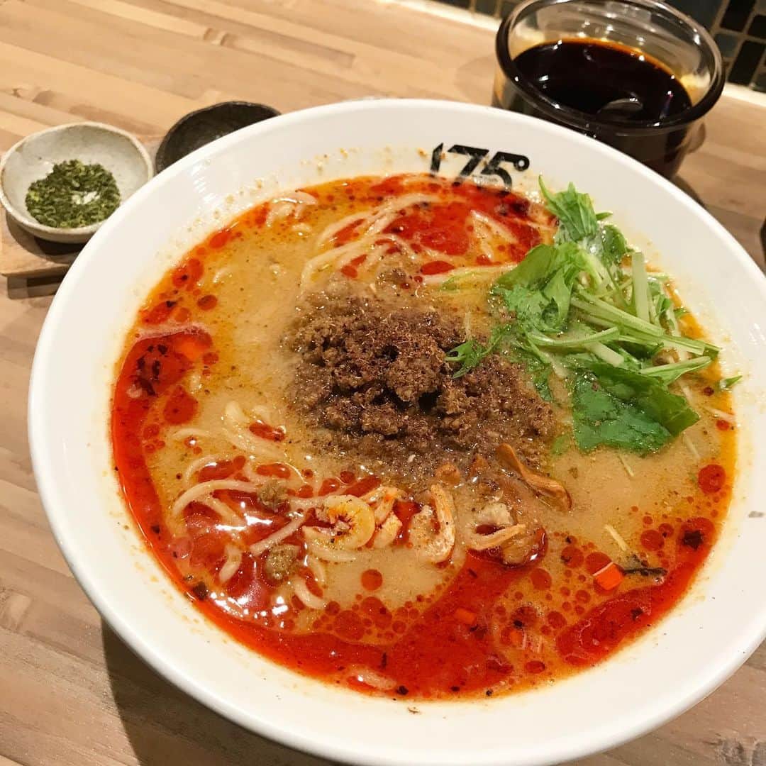 株式会社175のグルメインスタ