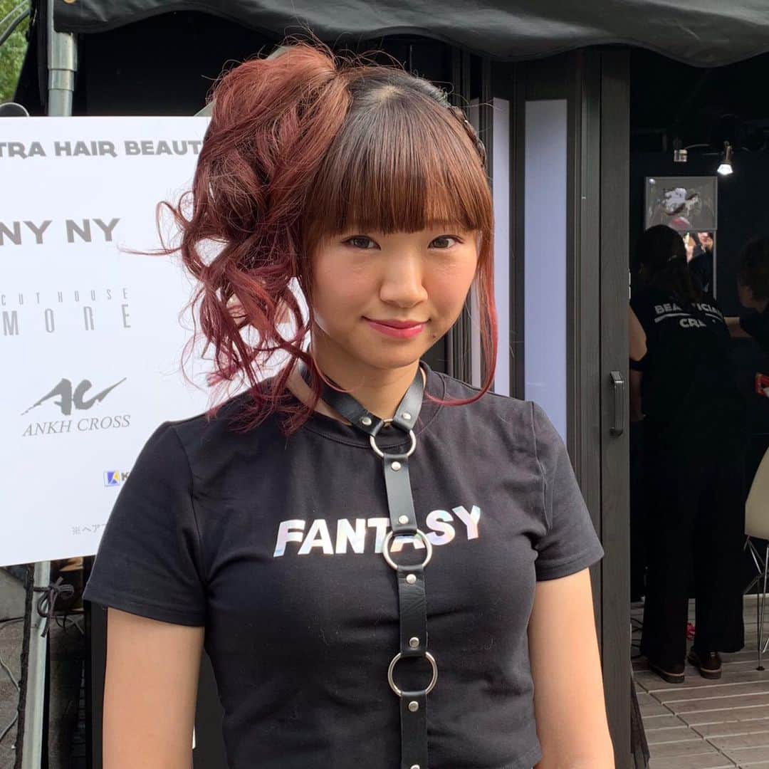 EXCEL official instagramさんのインスタグラム写真 - (EXCEL official instagramInstagram)「ULTRA japan Hair beauty boothに今年も参加致しました. ご来場頂いたお客様に様々なヘアアレンジをしましたのでぜひご覧ください✨ #ultrajapan #ultra #ウルトラ #ウルトラジャパン #ヘアアレンジ #ヘアーアレンジ #パーティーヘア #パリピ #パリピヘアー #お団子アレンジ #編み込みヘア #編み込みアレンジ #ヘアセット #カラー #ヘアカラー #ウルトラヘアー #前髪アレンジ #結婚式ヘア #結婚式アレンジ  #浴衣ヘアアレンジ #簡単ヘアアレンジ #小物ヘアアレンジ #ハーフアップ #ハーフアップアレンジ #シニヨンアレンジ #くるりんぱ #くるりんぱアレンジ #三つ編み風アレンジ #三つ編み #大人ヘアアレンジ」9月22日 20時41分 - excel_hair