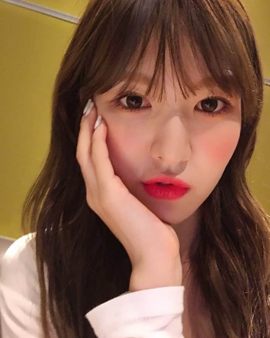 ウェンディ（ファンアカウント）のインスタグラム：「❤️ #WENDY #웬디 #REDVELVET #레드벨벳」