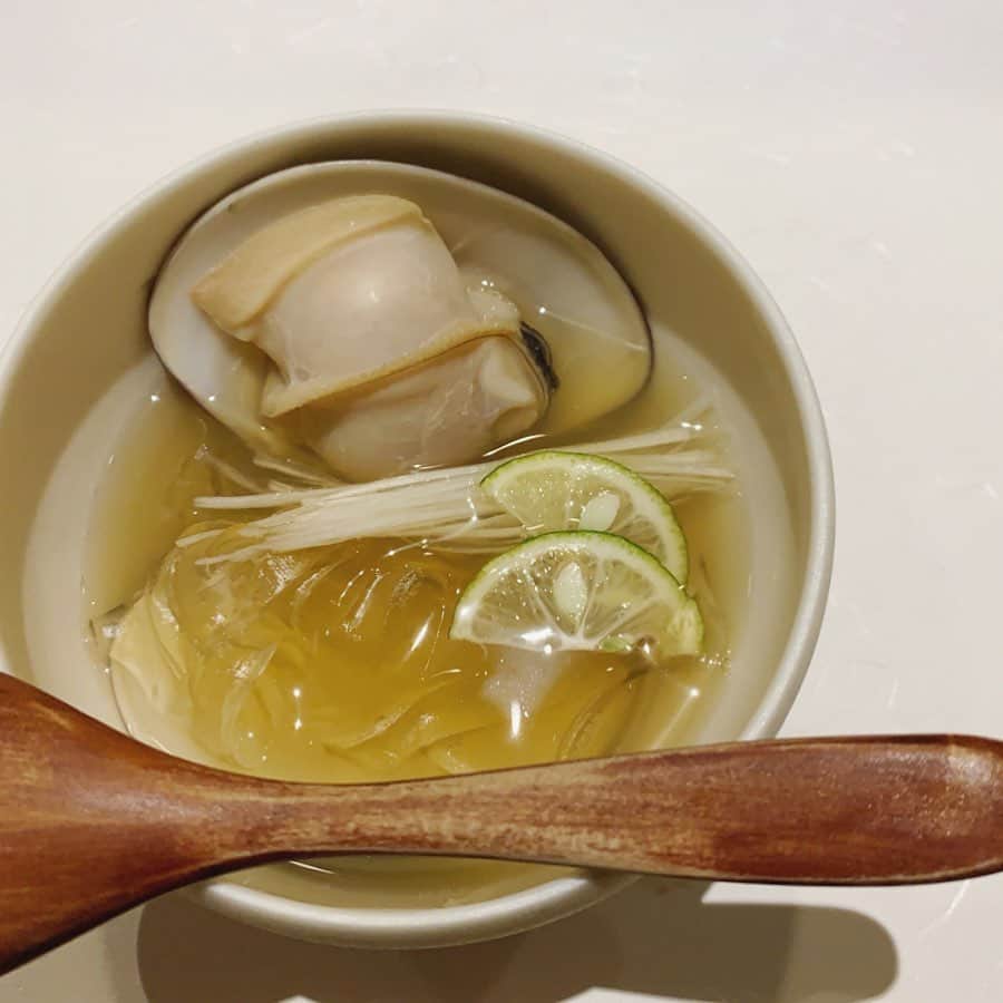 猪鼻ちひろのグルメインスタ