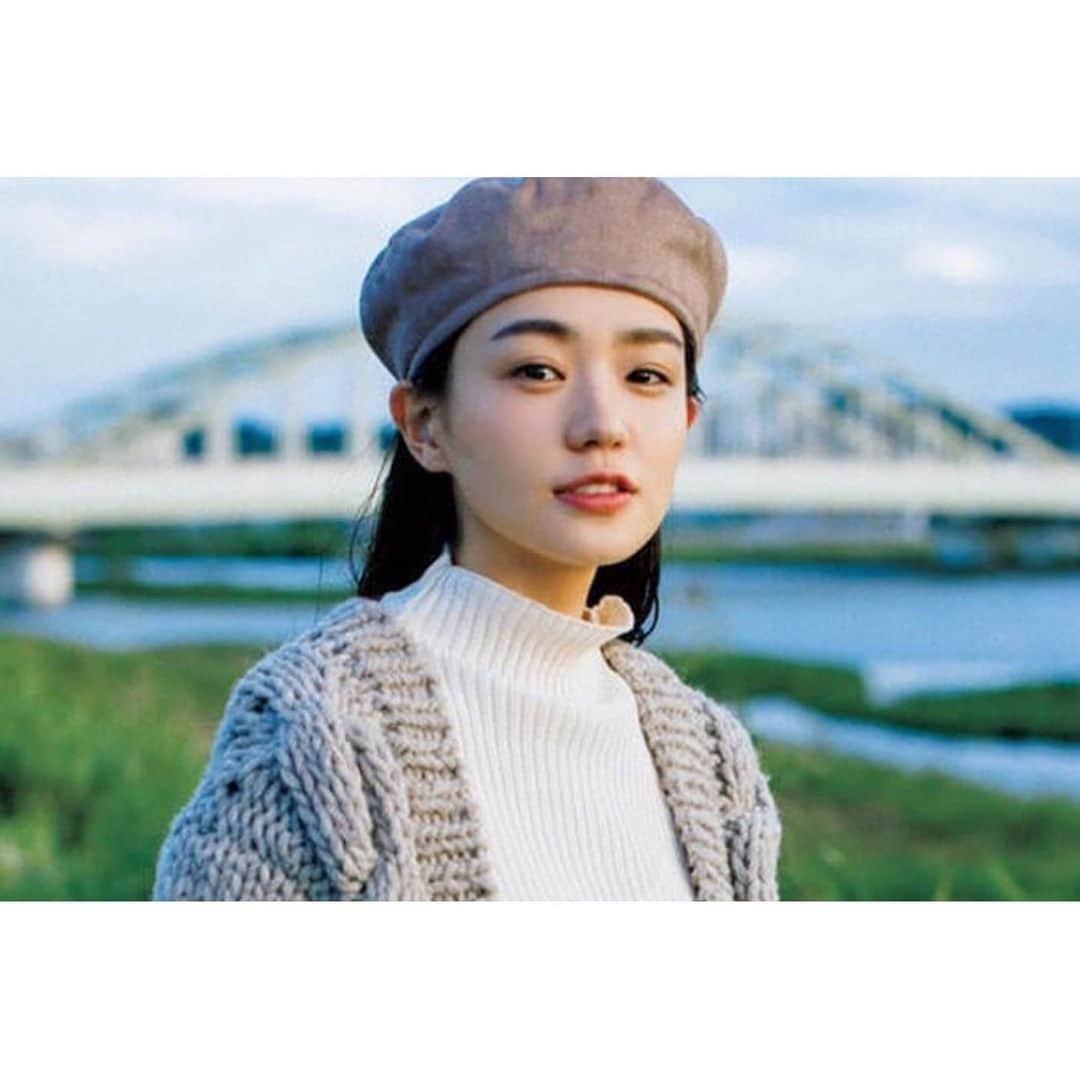 奈緒さんのインスタグラム写真 - (奈緒Instagram)「. リンネル11月号 coenさんのお洋服です！ この帽子特に好き。 秋冬の帽子選びの楽しさ…☺️ #リンネル @coen_official」9月22日 20時54分 - sunaosquare